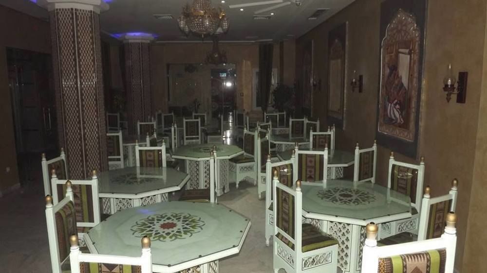 Hotel Saheb Ettabaa Тунис Екстериор снимка