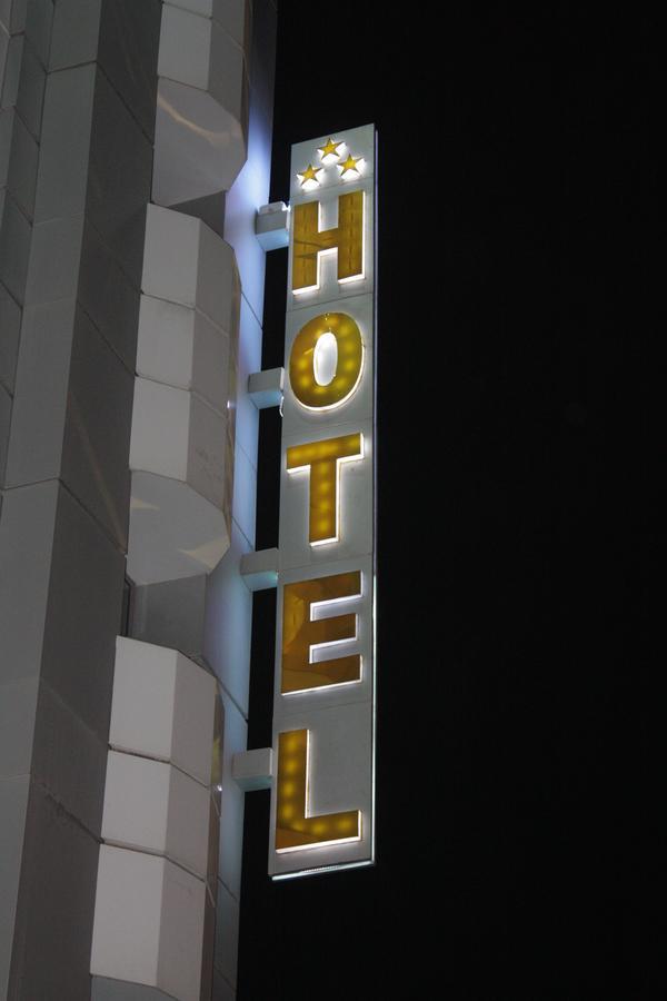 Hotel Saheb Ettabaa Тунис Екстериор снимка